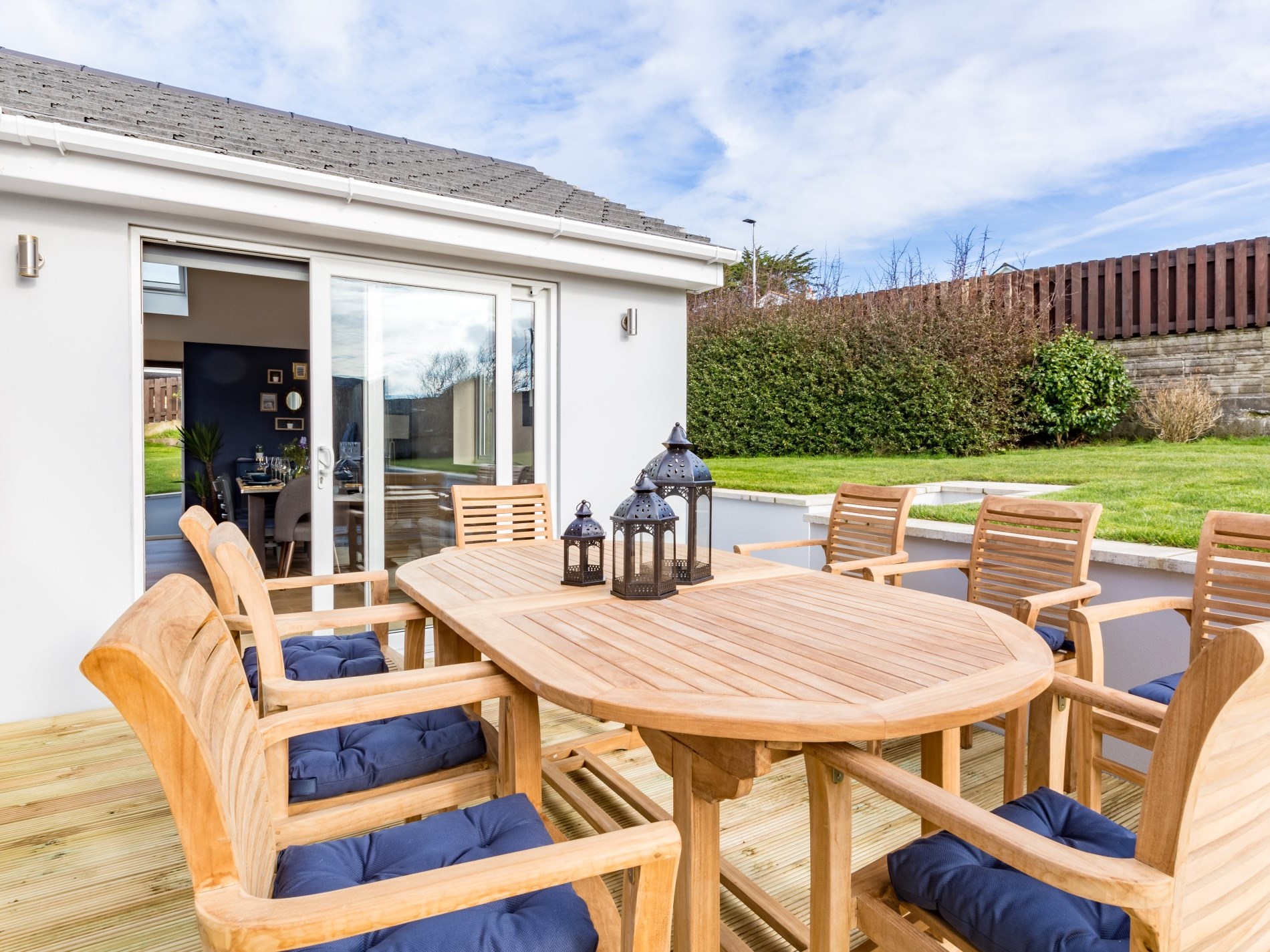 The decked outdoor area at The Appledore Townhouse, Appledore Devon
