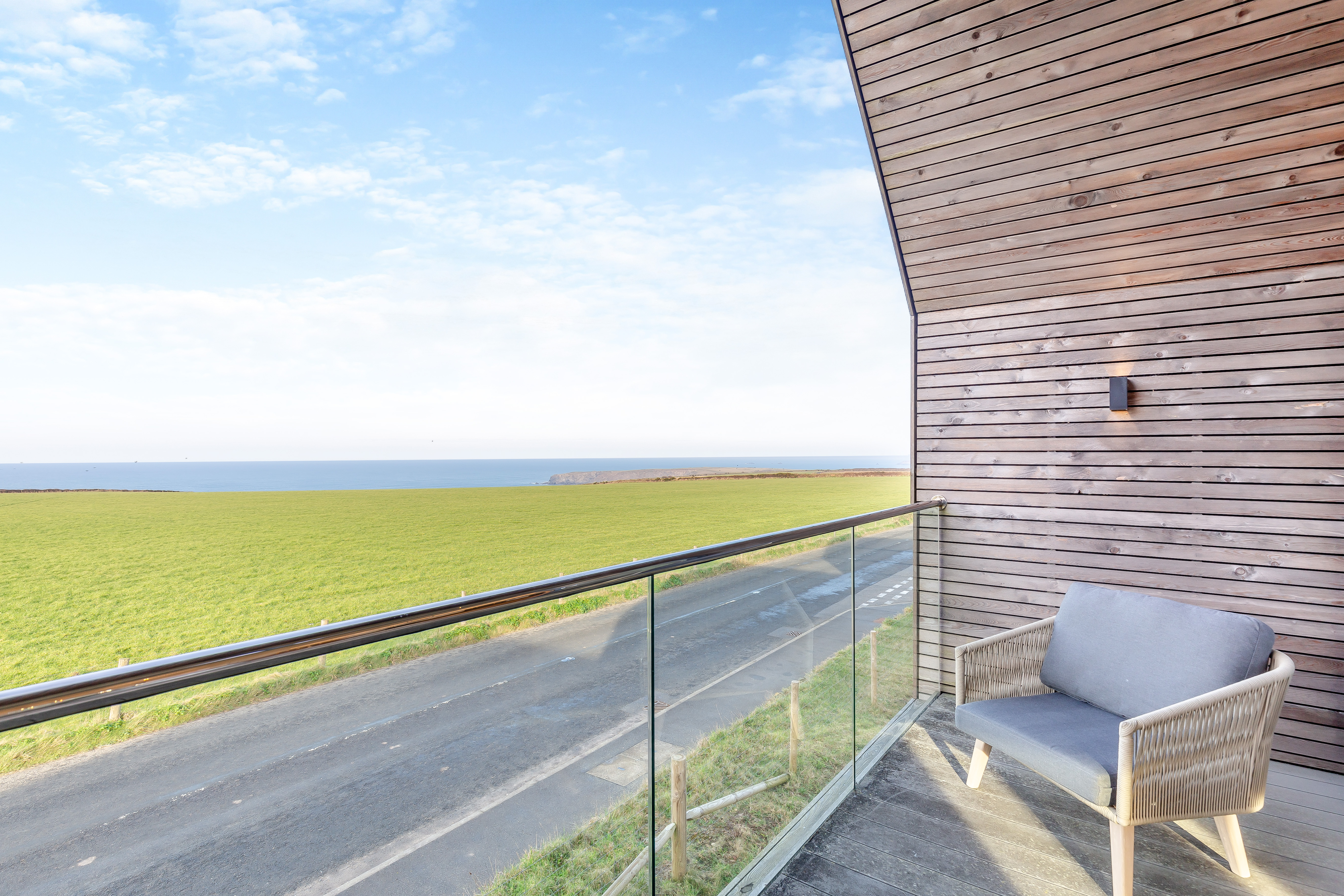 The Mawgan Porth House dog-friendly Mawgan Porth Cornwall